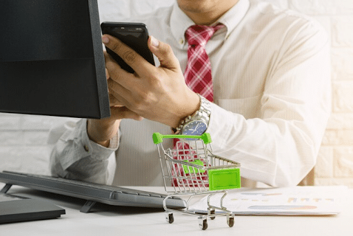 A Beginner’s Guide to E-commerce Sales Tax Compliance for Businesses